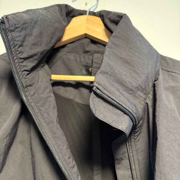 Quince Water Repellent Windbreaker Jacket Black Medium - Picture 4 of 10